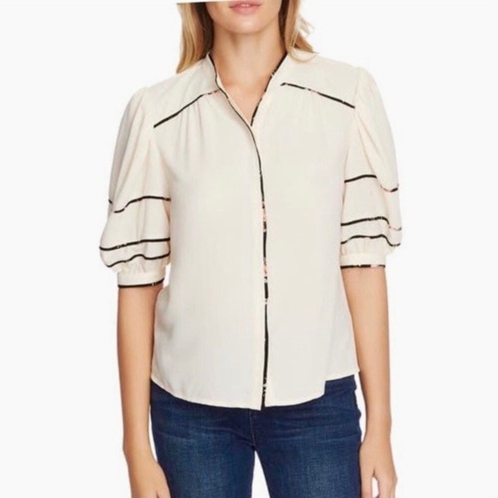 1. STATE Women’s Short Sleeve Jewel Neck Button Up Blouse Top Ivory Size S